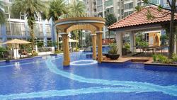The Lakeshore (D22), Condominium #136093972